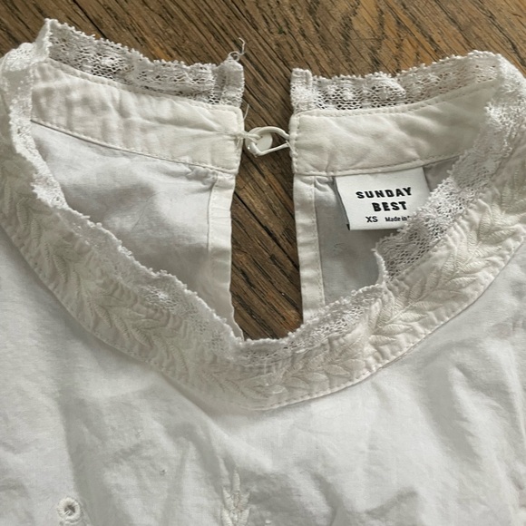 Aritzia Sunday best blouse - Picture 6 of 6